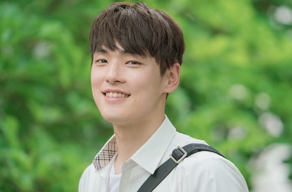 Kim Jung Hyun Topless Hingga Ganteng Maksimal di 'School 2017' Dijamin Bikin Meleleh