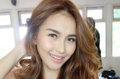 Malu Berat Saat Alami Kejadian 'Apes' Ini, Ayu Ting Ting Dicibir Kualat Nagita Slavina