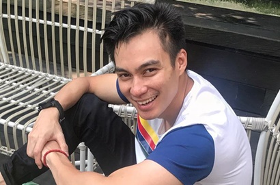 Pamer Foto BTS Bareng Dude, Baim Wong Gabung 'Gali Lobang Tutup Lobang'?