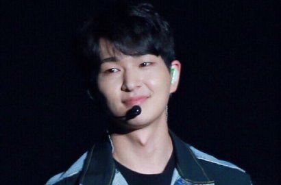 Dispatch Ungkap Kronologi Kasus Pelecehan Seksual Onew SHINee