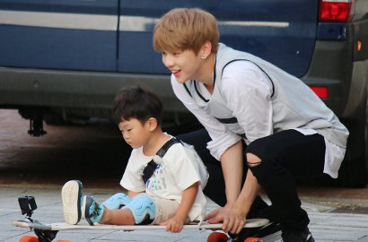 Ditanya Daebak Soal Celana Sobek di 'Superman is Back', Jawaban Kang Daniel Bikin Kagum