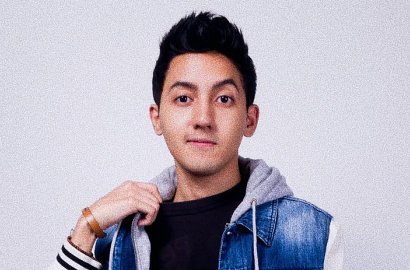 Aaron Ashab Terisak Menangis di Hari Ultah, Netter: Lebay Banget Sih