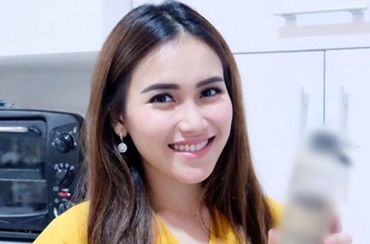 Promosi Kue Indra Bekti, Ayu Ting Ting Ditertawakan Netter Gara-Gara Salah Tag Akun