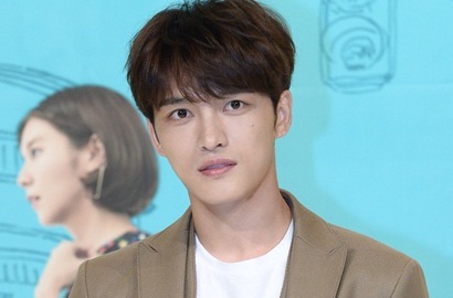 Tak Cuma Nyanyi dan Akting, Jaejoong JYP Juga Jadi Bos Mall Terganteng