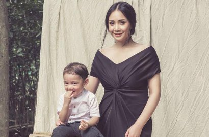 Selfie Berdua saat Cucunya Ultah, Wajah Ayah Nagita Dibilang Mirip Rafathar