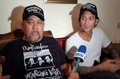 Tora Sudiro Akhirnya Pulang, Indro Warkop Beri Pelukan hingga Menangis