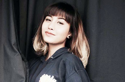 Pasang HTM Mahal, Netter Melongo Lihat Syarat Jadi Kru 'Meet n Greet' Awkarin