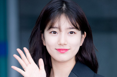 Unggah Foto Seksi, Bibir Merah Suzy Ini Sukses Bikin Salfok Abis
