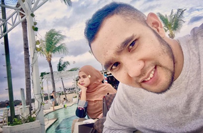 Istri Tegar, Enji Eks Suami Ayu Ting Ting Dicibir Cupu Usai Mangkir Sidang Perdana