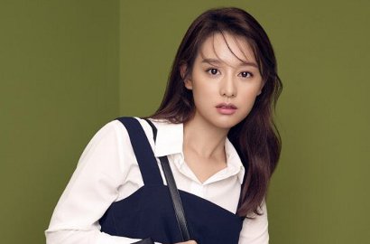 Seksi Tanpa Buka-Bukaan, Kim Ji Won Pamer Indahnya Bali di Pemotretan