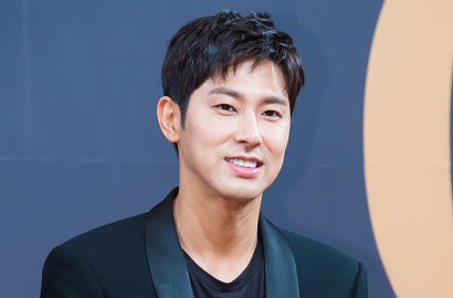 Kenang Insiden Celana Robek Saat Tampil di Konser SM Town, Begini Kata Yunho TVXQ
