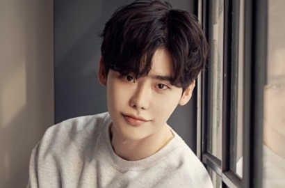 Bikin Iri, Lee Jong Suk Ungkap Pernah Balas Pesan dari Fans di MedSos