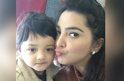 Bak Orang Dewasa, Aksi Putri Anang-Ashanty Telepon Teman Bikin Netter Gemas