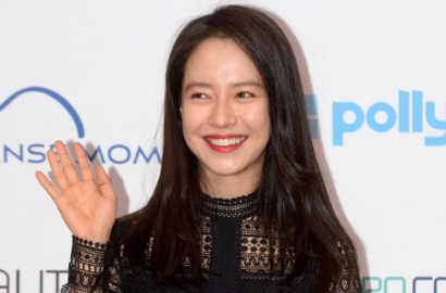 Perankan Wanita Karir yang Kesepian, Song Ji Hyo Siap Bintangi 'Assistant Manager B and Love Letter'