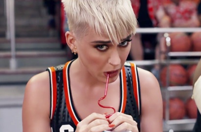 Videoklip Katy Perry 'Swish Swish' Parodikan MV 'Bad Blood' Taylor Swift?