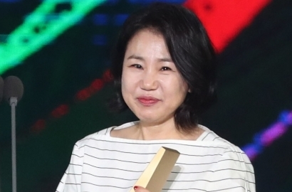 SBS Bongkar Alasan Batal Tayangkan 'Mr Sunshine' Garapan Penulis 'Goblin', Kenapa?