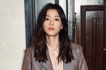Cantik dan Ramping, Intip Penampilan Jun Ji Hyun di Pemotretan Terbaru