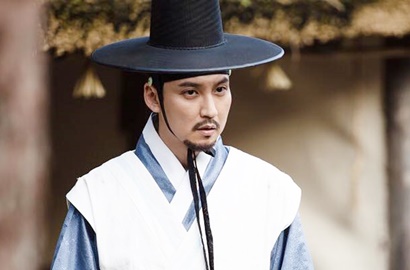 Akhirnya Lepas Hanbok, Kim Nam Gil Bakal Potong Rambutnya di 'Live Up to Your Name'?