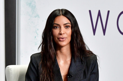 Dandan Ala Mantan Ibu Negara Jackie Kennedy, Kim Kardashian Dihujat Habis-Habisan