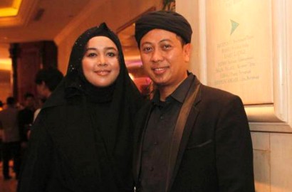 Opick Naik Haji Tanpa Istri, Gara-Gara Poligami Diam-Diam?