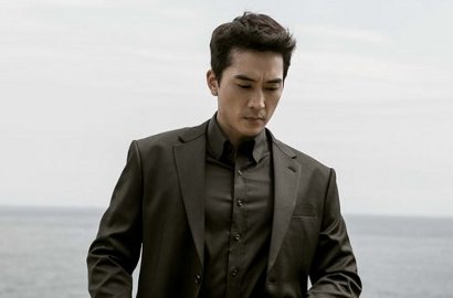 Jadi Dewa Kematian, Gantengnya Song Seung Heon Tunjukkan Beragam Ekspresi di 'Black'