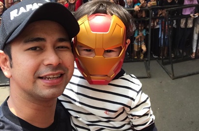 Bukan Ayu Ting Ting, Raffi Ahmad Ternyata Mojok Ngobrol Bareng Artis Cantik Ini