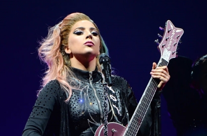 Belum Setahun Rilis 'Joanne', Lady GaGa Sudah Garap Album Baru Lagi