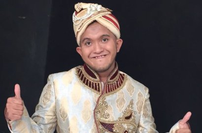 Pamer Goyangan Makin Seksi di 'Pesbukers', Caisar Didoakan Cepat Tak Laku?