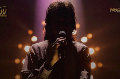 'Chrisye' Akhirnya Rilis Video Teaser, Adegan Vino Bastian Lakukan Ini Bikin Merinding