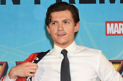 Tom Holland 'Spider-Man' Patahkan Hidungnya Lagi di Lokasi Syuting Film Terbaru