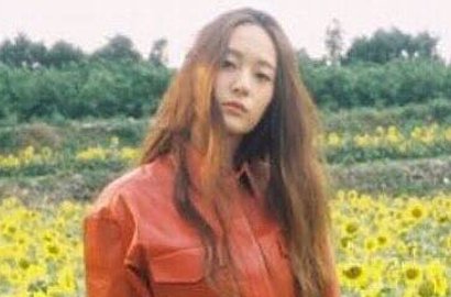 Posting Foto Blur Jadul, Krystal Digoda Mengenang Masa Pacaran Bareng Kai