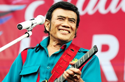 Akui Terhibur, Begini Reaksi Rhoma Irama Soal Sosoknya Muncul di 'Warkop DKI 2'