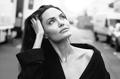 Angelina Jolie Siap Kembali Berakting, Ini Proyek Film Terbarunya