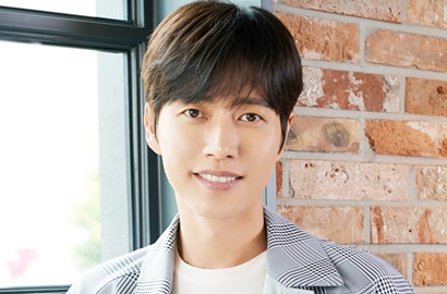Terima Penghargaan, Gantengnya Park Hae Jin di Acara Seoul Social Welfare Awards