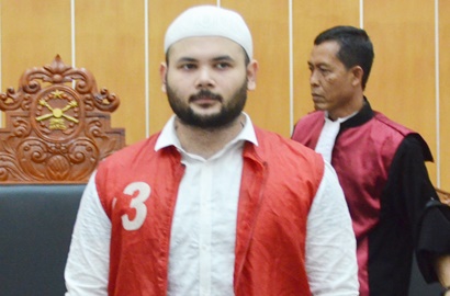 Dituntut 2 Tahun Penjara, Ridho Rhoma Menangis Bacakan Pembelaan