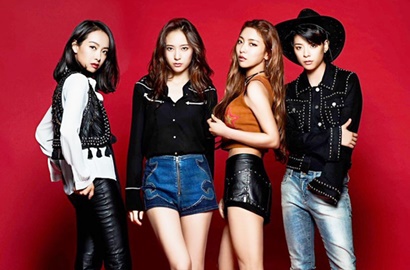 Gara-Gara Baju dan Pose Ini, Amber-Krystal Dikritik di Nikahan Manajer f(x)