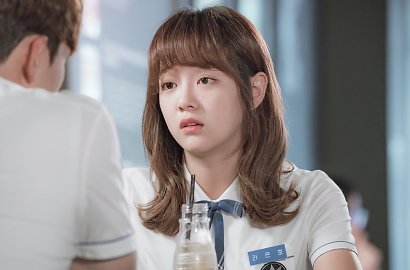 Akhirnya Selesaikan Drama Perdana, Begini Kata Kim Sejeong Usai Syuting 'School 2017'