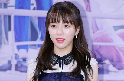 Pakai Rok, Seragam Mina AOA di 'Hospital Ship' Diprotes Perawat Korea
