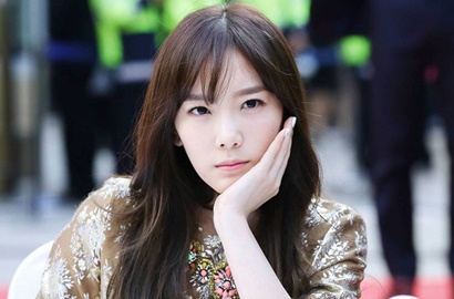 Sempat Bikin Heboh, Tae Yeon Malah Pamer Earphone Ini di Foto Baru