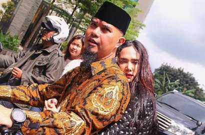 Cuma Pakai Ponsel, Netter Ramai Bahas Foto Mulan Hasil Jepretan Ahmad Dhani Ini