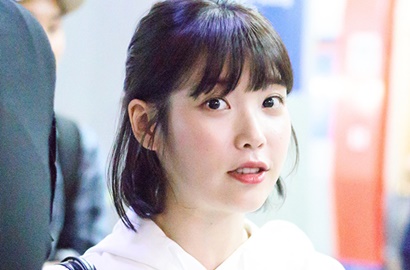 Siap Comeback, Begini Penampilan Mempesona IU di Teaser Remake 'A Flower Bookmark'
