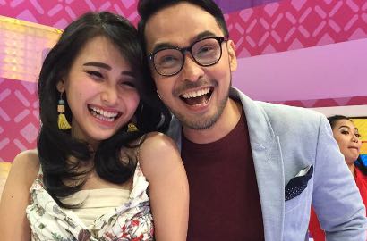 Dijodohkan dengan Ayu Ting Ting, Presenter Ganteng Ini Pernah Dituduh Tak Nafkahi Istri