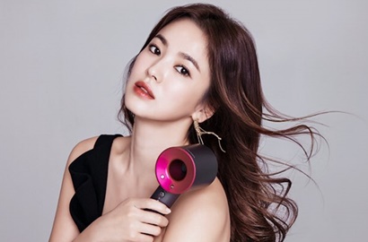 Awet Muda, Song Hye Kyo Tampil Cantik dan Elegan di Foto Ini