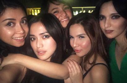 Isu Dugem Sambil Mabuk, Nia Ramadhani dan Jedar Ternyata Lakukan Ini di Ultah Marshanda