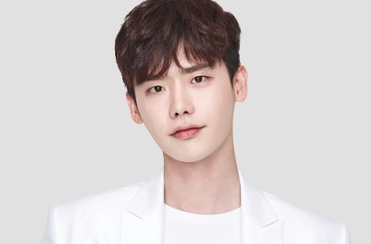 'While You Were Sleeping' Rilis Pose Serius dan Kocak Lee Jong Suk Saat Jadi Jaksa, Penasaran?