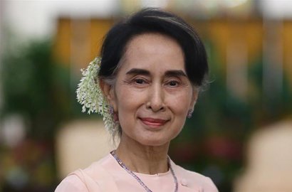 Suu Kyi Bungkam, Juru Bicara Buka Suara Tolak Gencatan Senjata Gerilyawan Rohingya