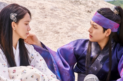 Siwan Nikahi Adik Hong Jong Hyun di 'King in Love', Bagaimana Nasib Yoona?