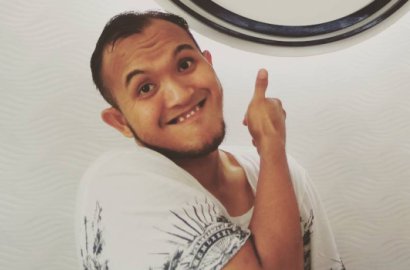 Buktikan Tak Asal Goyang, Caisar Pamer Gerakan Sehat Ini di 'Pesbukers'