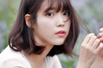 Teaser 'A Flower Bookmark' Dirilis, IU Bak Bidadari di Tengah Padang Rumput