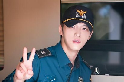 Rating 'Manhole' Makin Parah,  Jaejoong Tetap Didukung Selebriti Hingga Fans Berbagai Negara